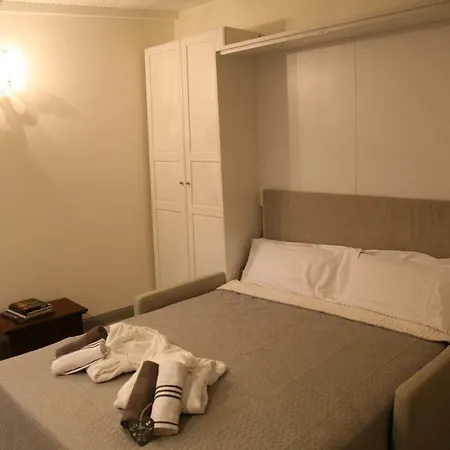 Corradi 37 * San Remo